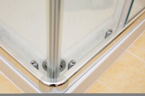 Glass shelf clamps
